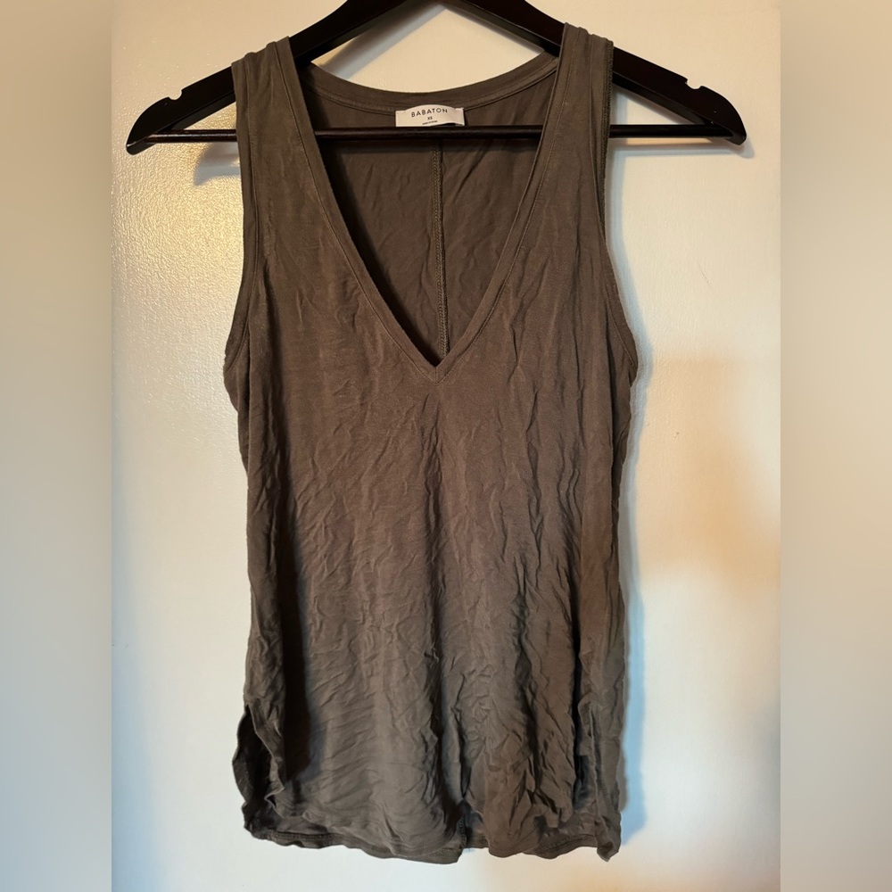aritzia top